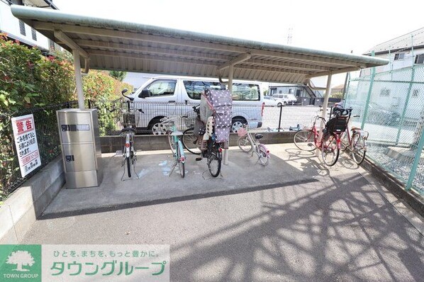 エバーグリーンAの物件内観写真